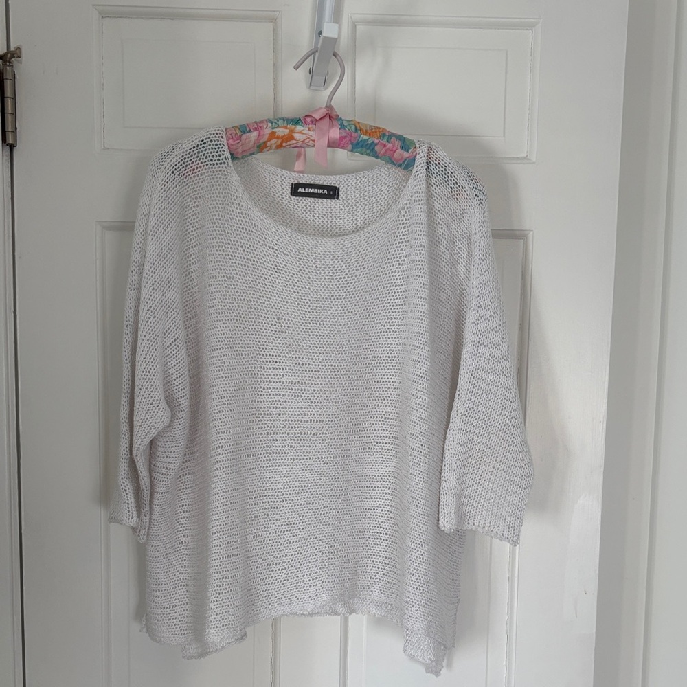 Alembika  Scoop-Neck White Knit Sweater